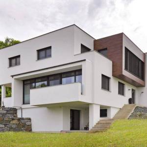 Einfamilienhaus-weiss-Fenster-anthrazitgrau-Marko-1_original